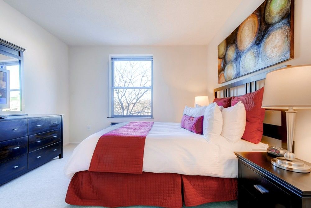 Global Luxury Suites At Downtown Mountain View Luaran gambar