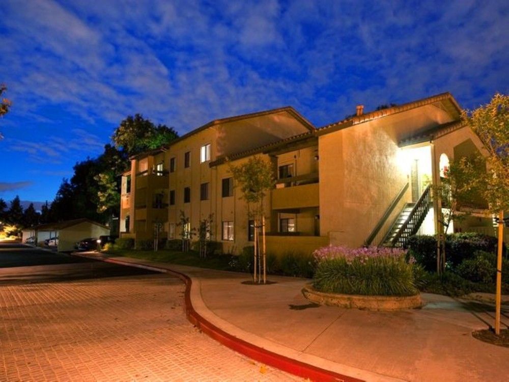 Global Luxury Suites At Downtown Mountain View Luaran gambar