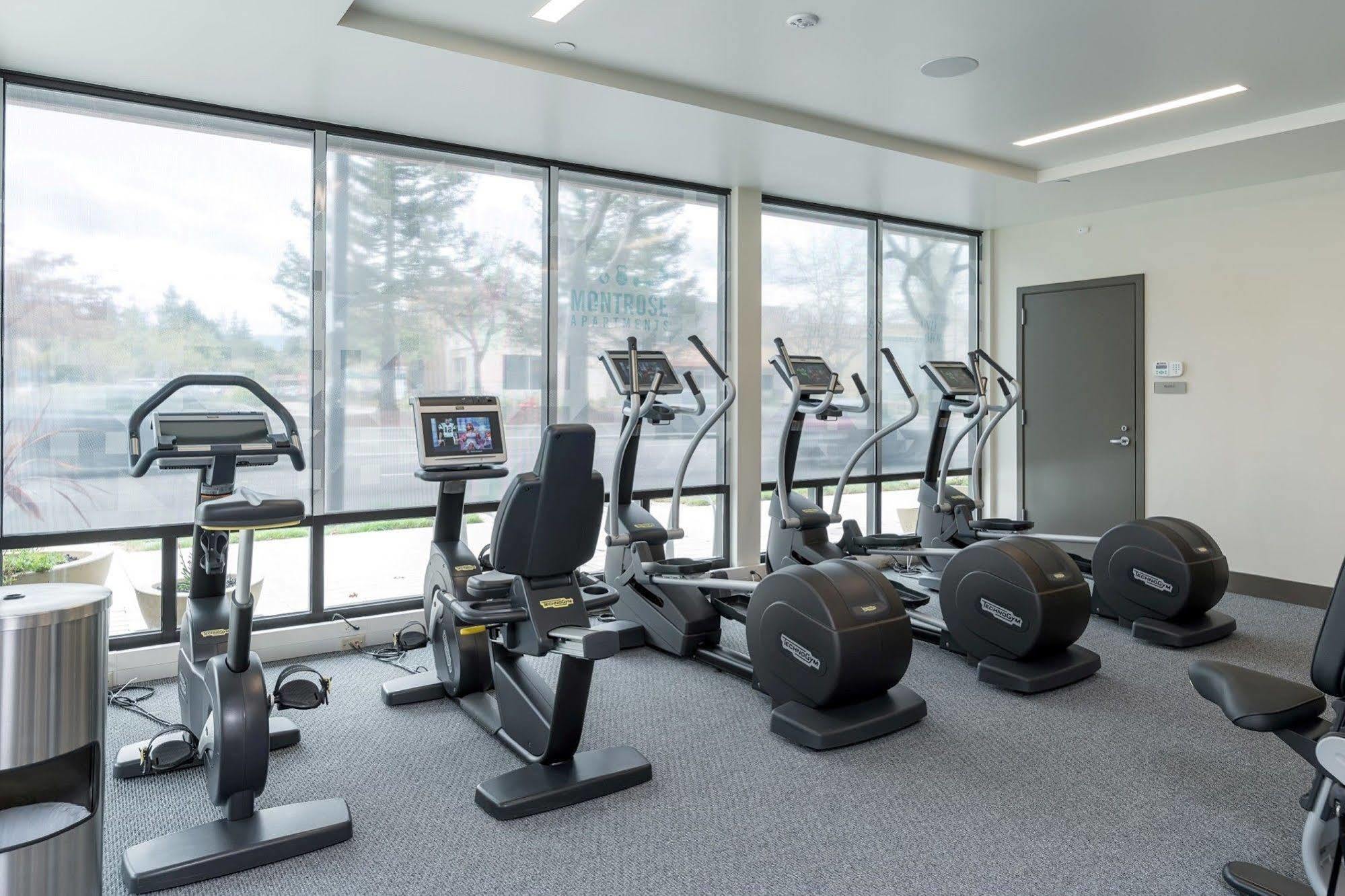 Global Luxury Suites At Downtown Mountain View Luaran gambar